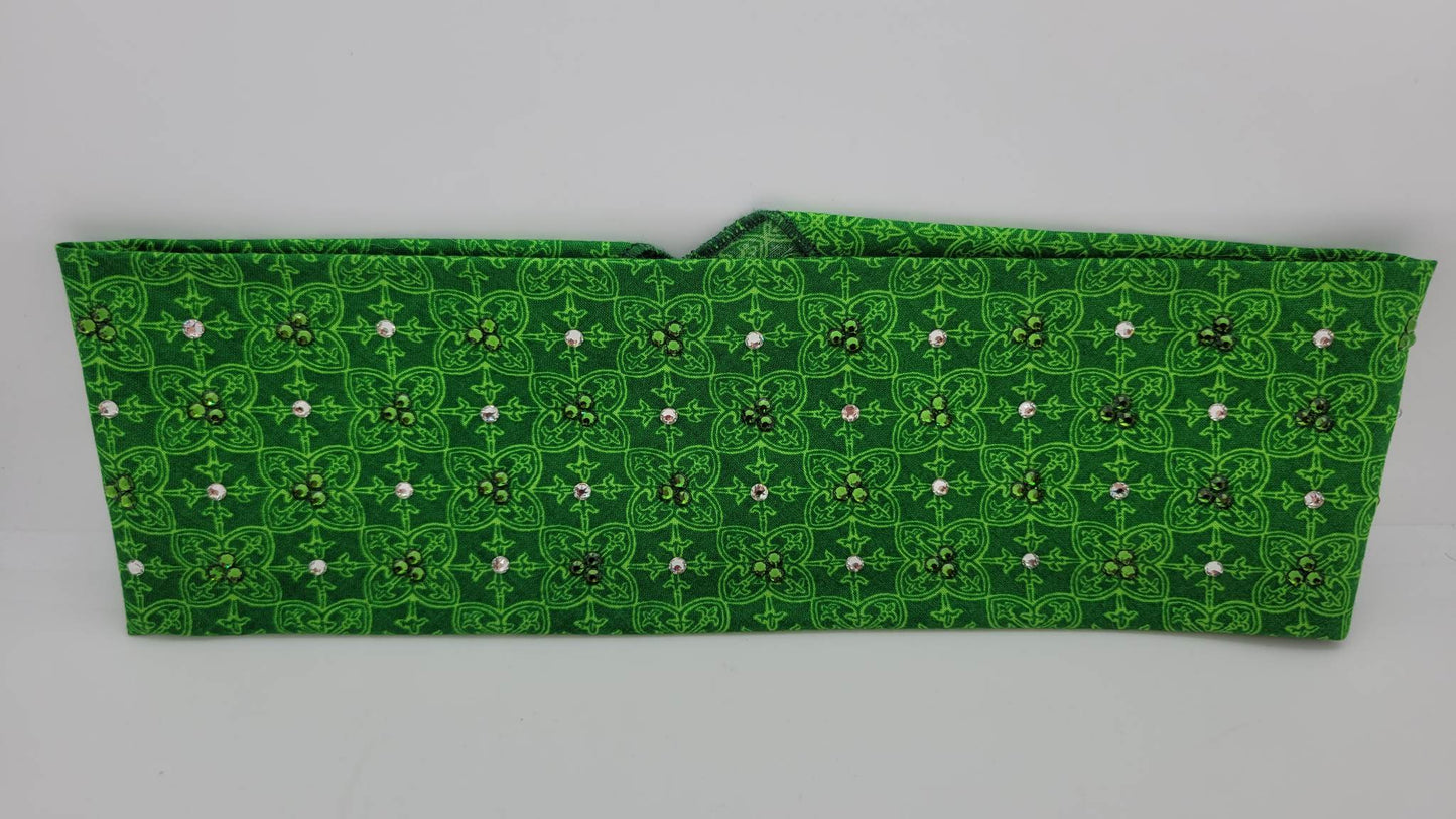 Celtic Pattern with Green and diamond Clear Austrian Crystals (Sku1114)