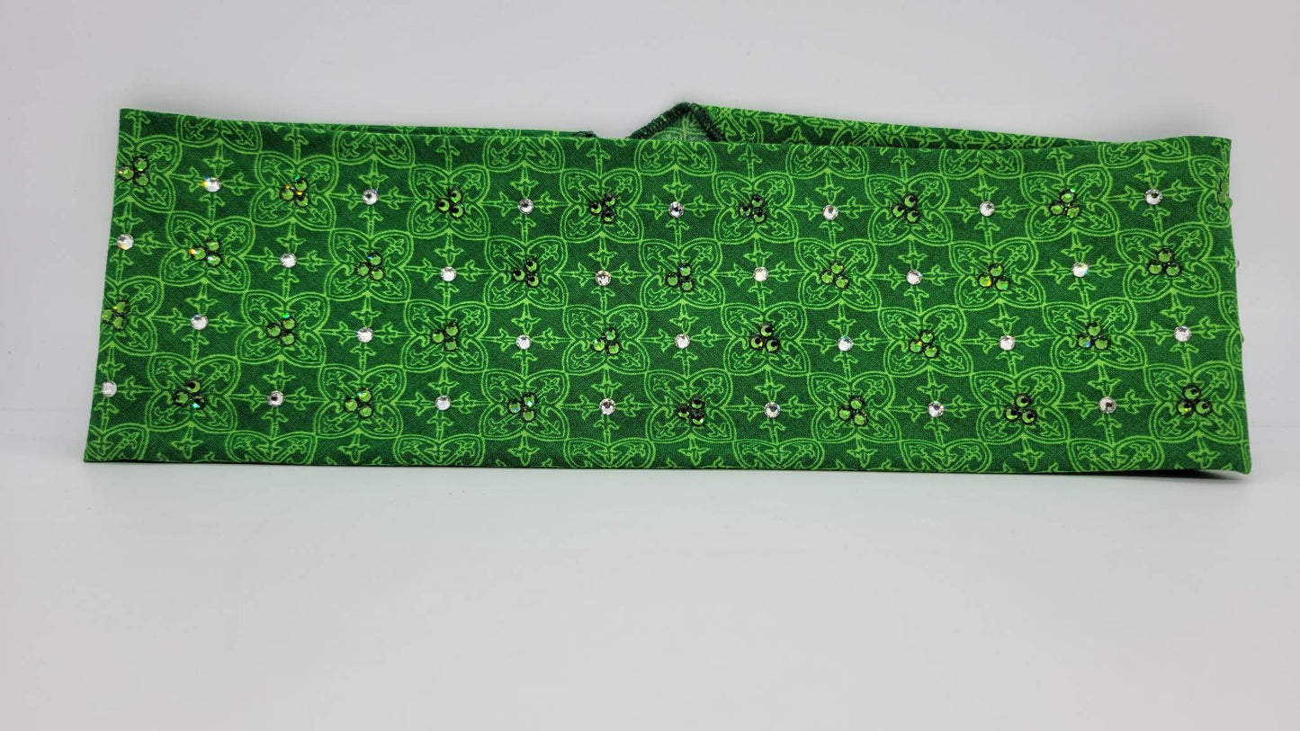 Celtic Pattern with Green and diamond Clear Austrian Crystals (Sku1114)
