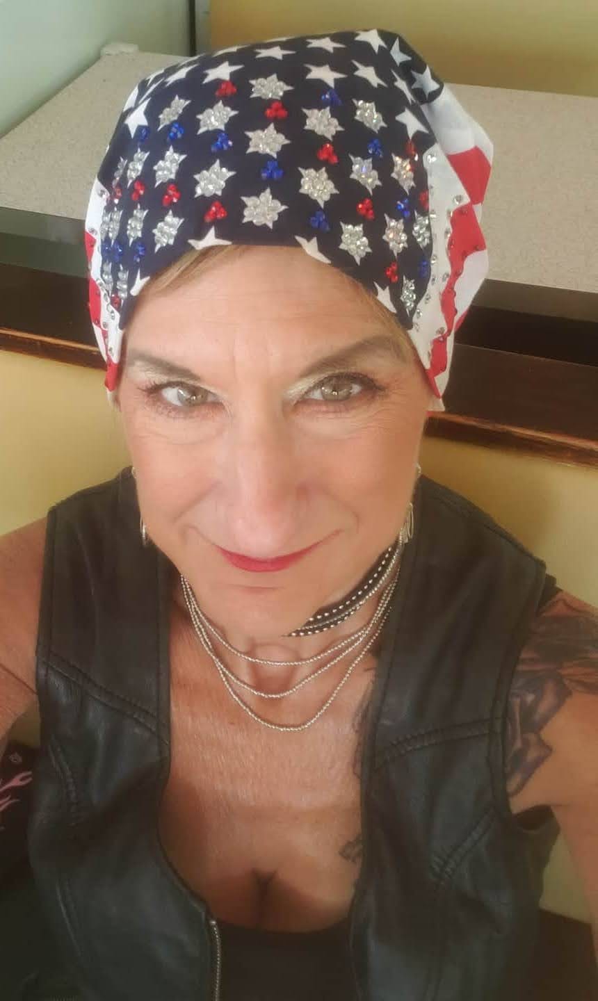 LeeAnnette American Flag Bandana Over 300 Austrian crystals (Sku4014)