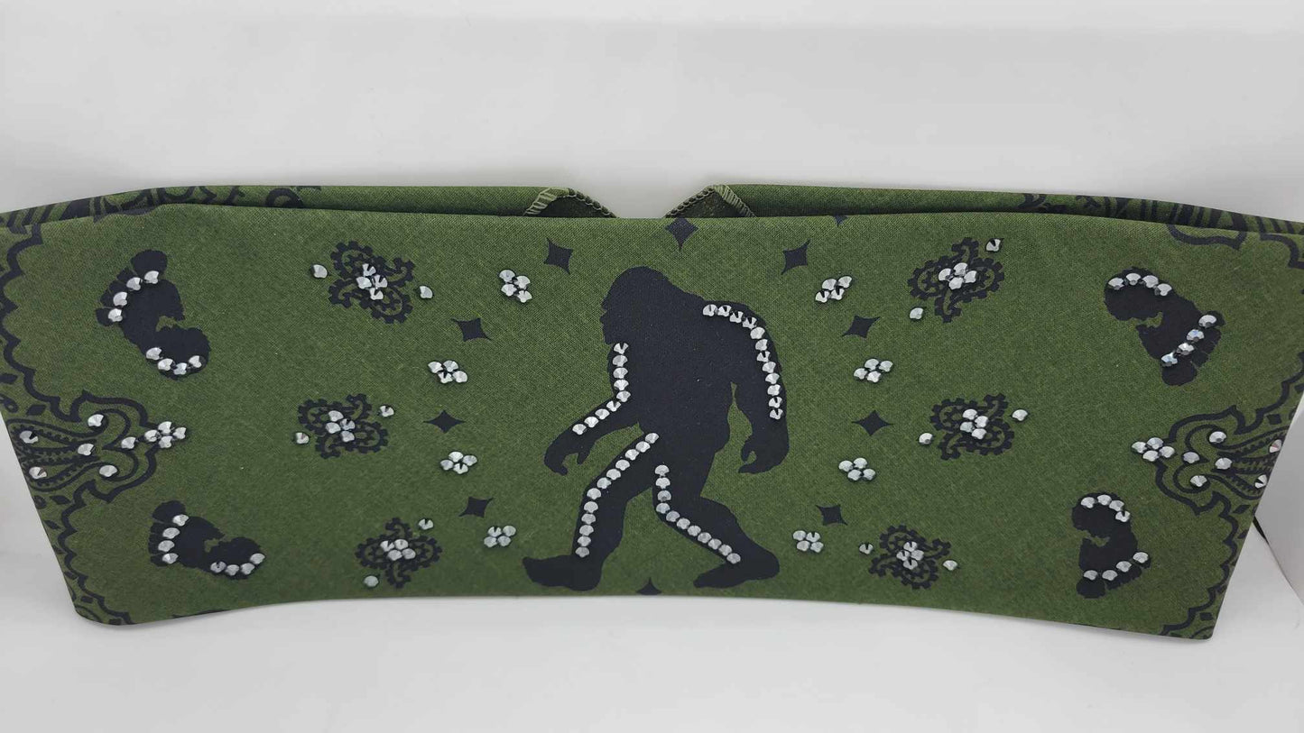 EXTRA BLING - Wide Sasquatch Paisley with Black Austrian Crystals (Sku4120)