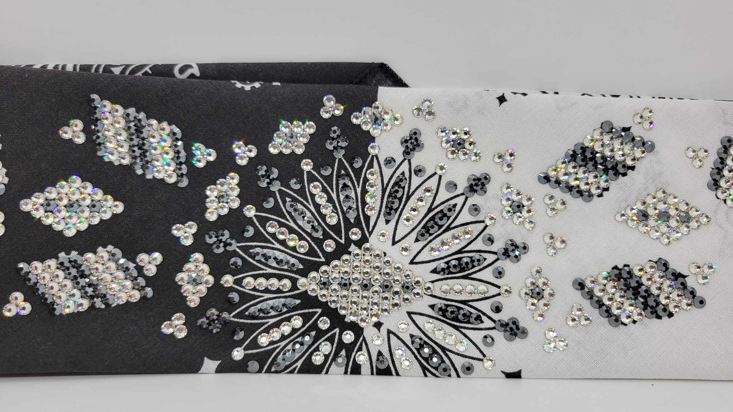 Super LeeAnnette Black and White Paisley with Black and Diamond Clear Austrian Crystals (Sku4328)