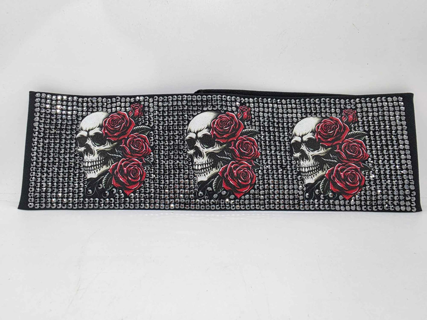 Super Duper LeeAnnette Skulls and Roses with Black Austrian Crystals (Sku4586)