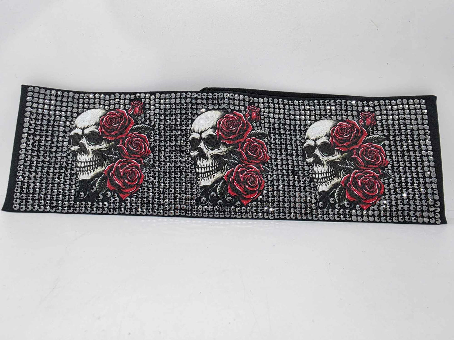 Super Duper LeeAnnette Skulls and Roses with Black Austrian Crystals (Sku4586)