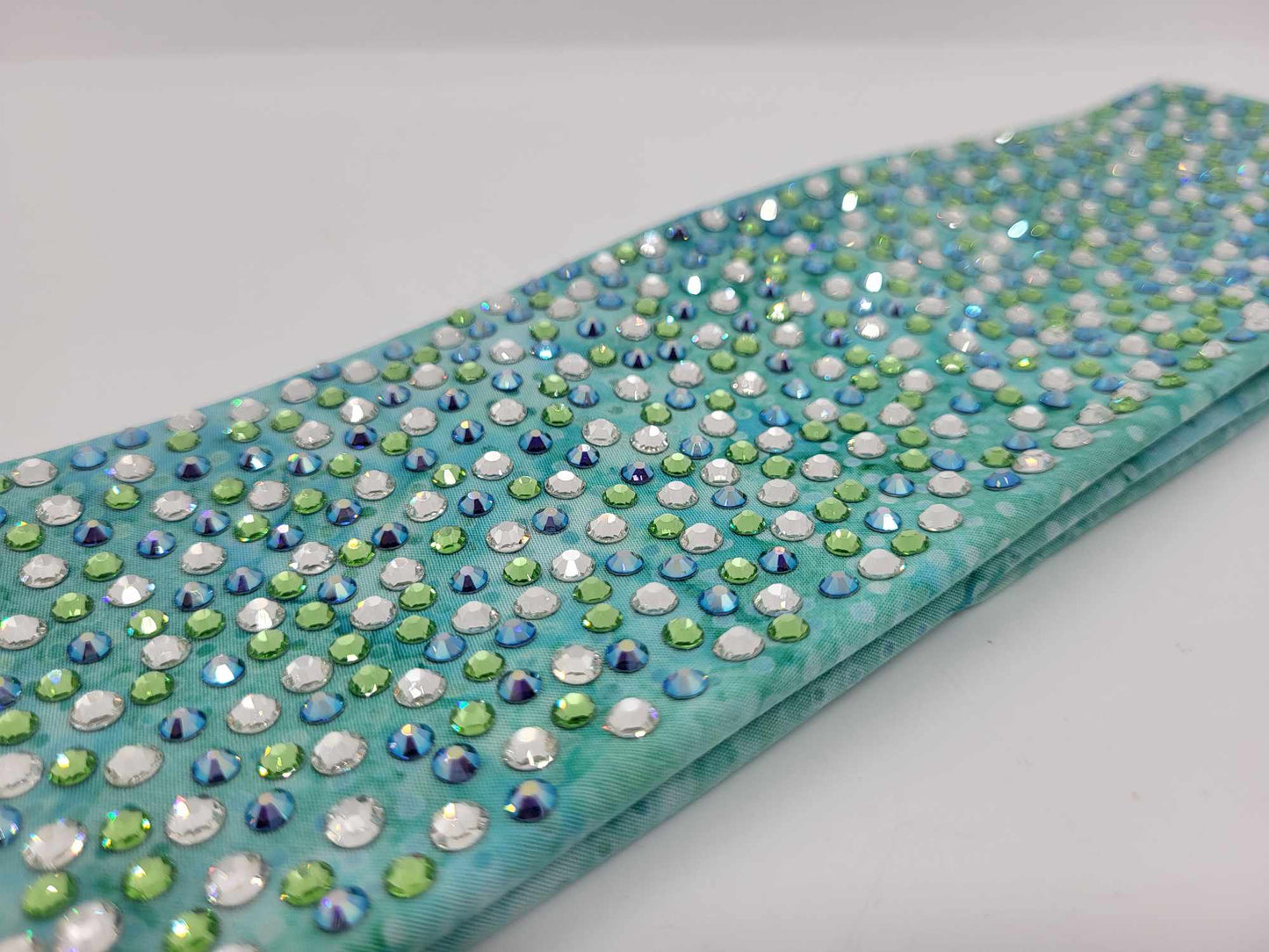 Super LeeAnnette Green Sea Spots with Blue Shimmer, Peridot and Diamond Clear Austrian Crystals (Sku4771)