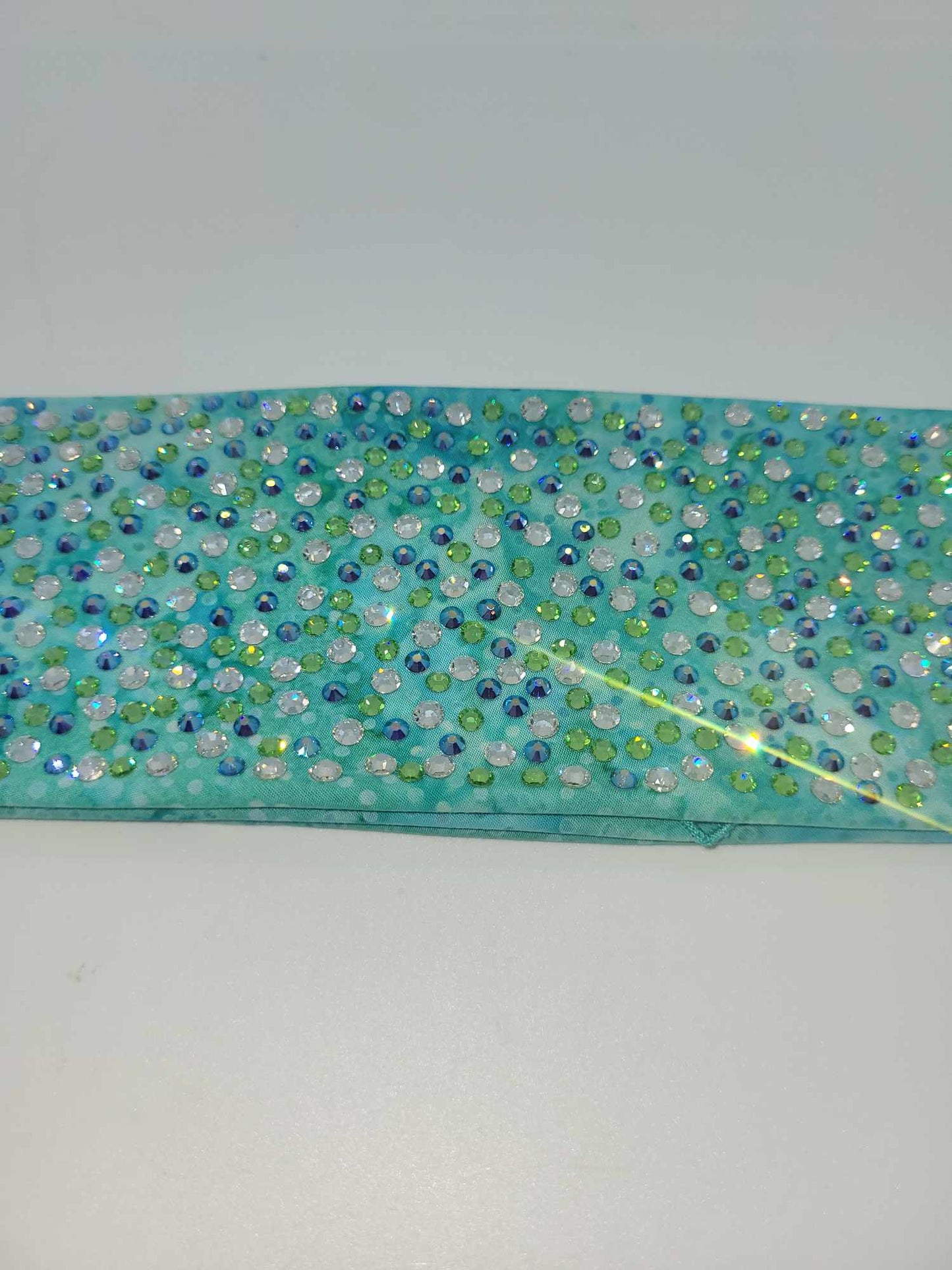 Super LeeAnnette Green Sea Spots with Blue Shimmer, Peridot and Diamond Clear Austrian Crystals (Sku4771)