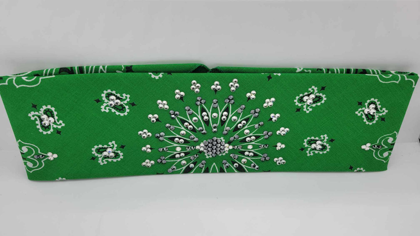 EXTRA BLING - Green Paisley with Black and Diamond Clear Austrian Crystals (Sku4944)