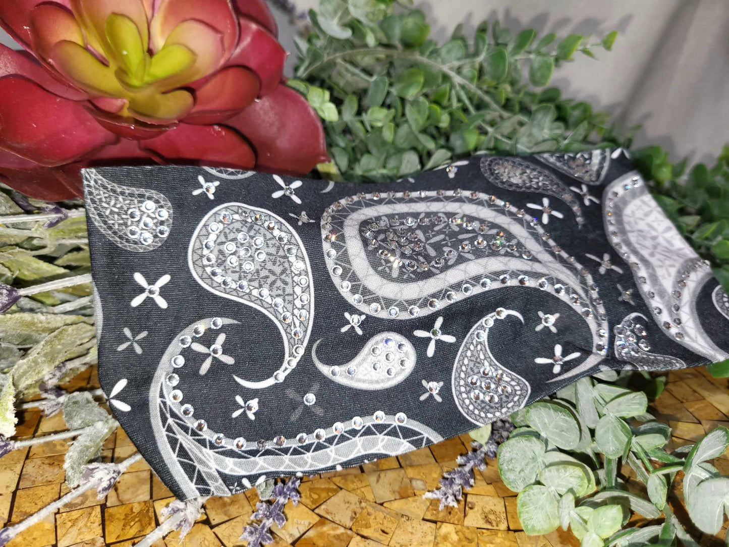 Stretchy Headband Black and Grey Paisley with Diamond Clear Crystals (Sku5328)
