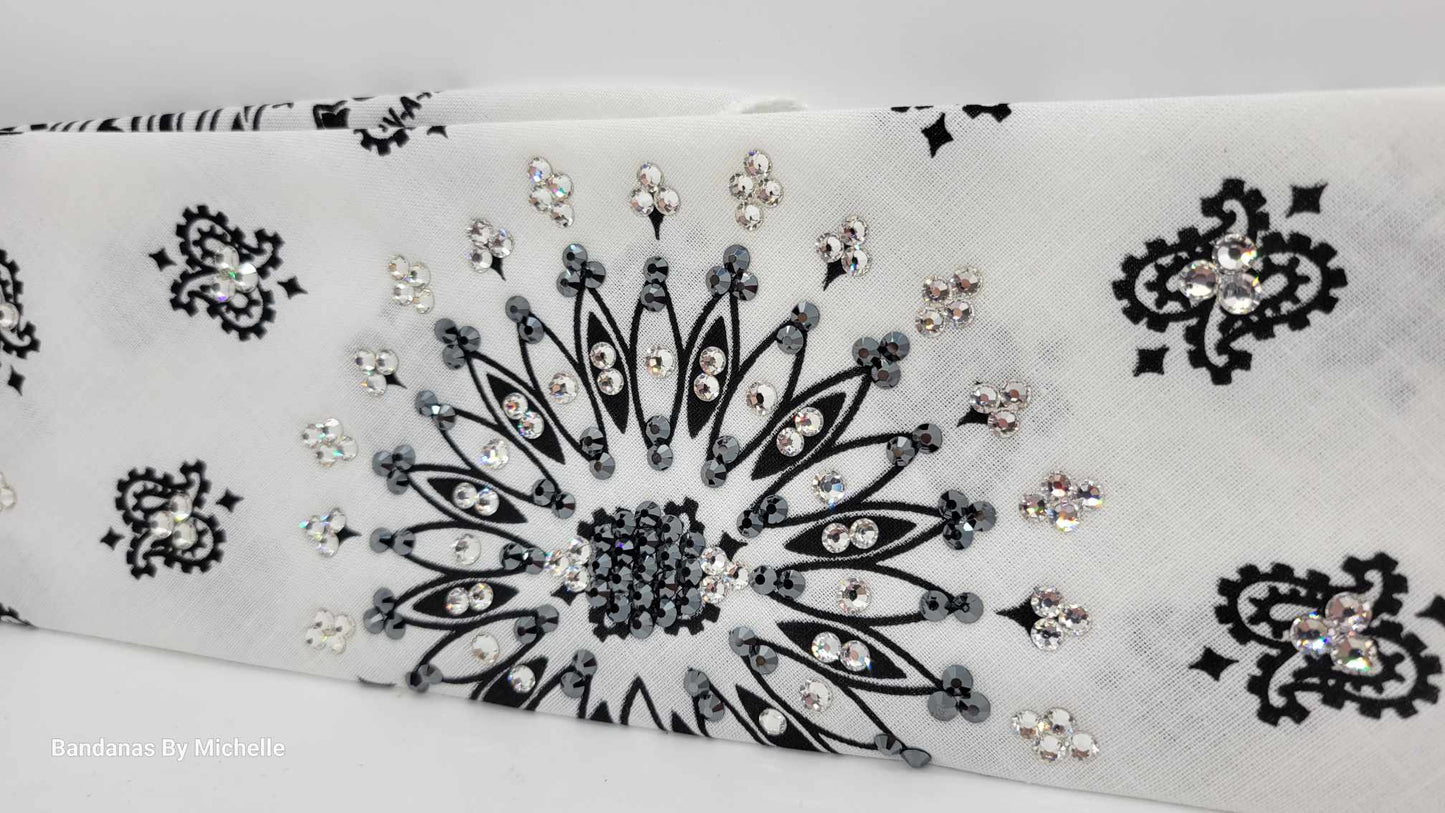EXTRA BLING - White Paisley with Black and Diamond Clear Austrian Crystals (Sku6318)