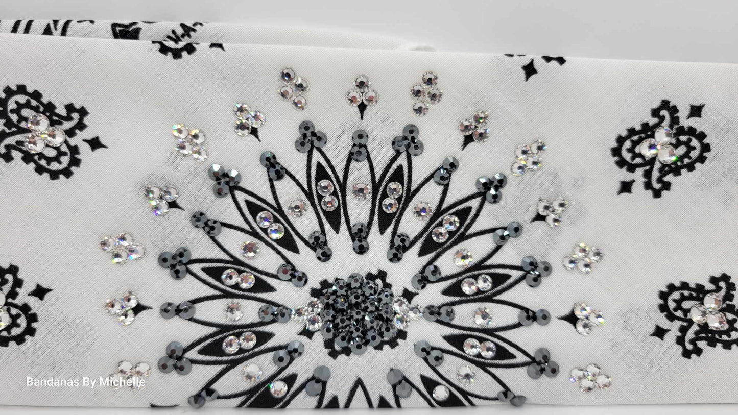 EXTRA BLING - White Paisley with Black and Diamond Clear Austrian Crystals (Sku6318)