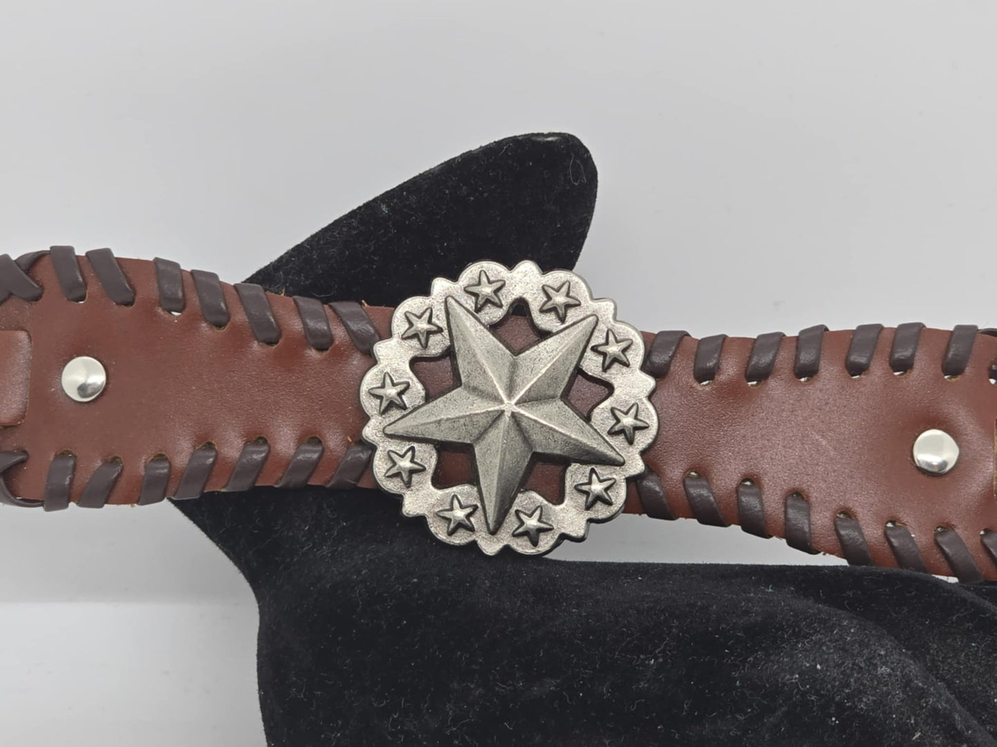 UNISEX Brown Leather Star Concho Adjustable Bracelet (sku8322)