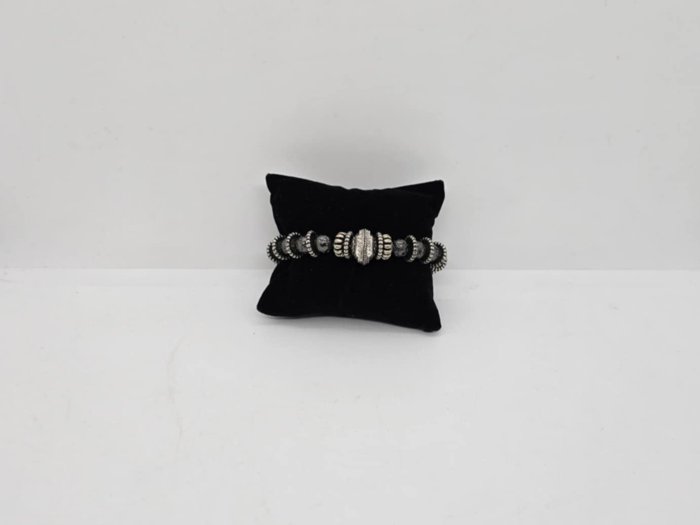 Black Hematite and Silver Colored Beaded Bracelet (Sku8362)