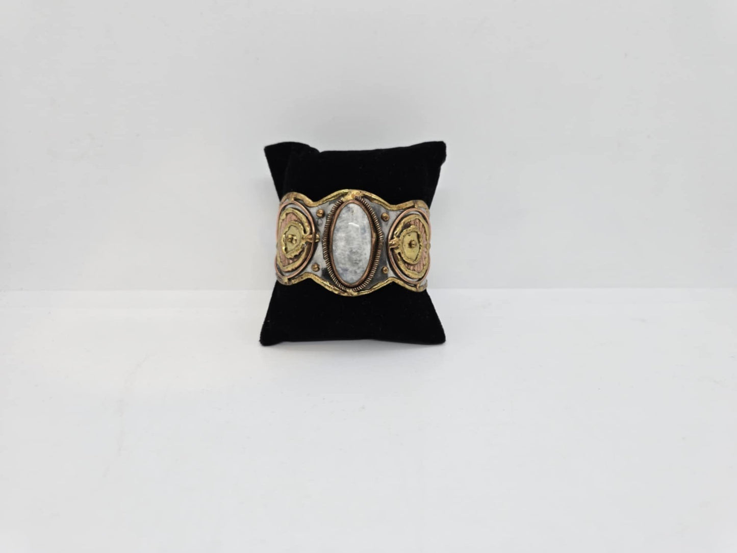 Opal Like Stone Cuff Bracelet (sku8970e)