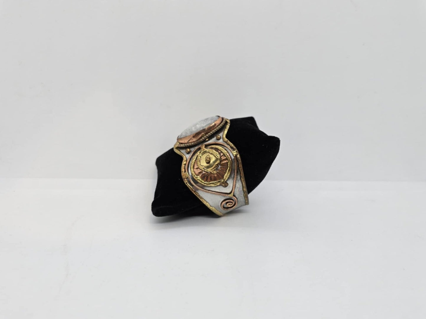 Opal Like Stone Cuff Bracelet (sku8970e)