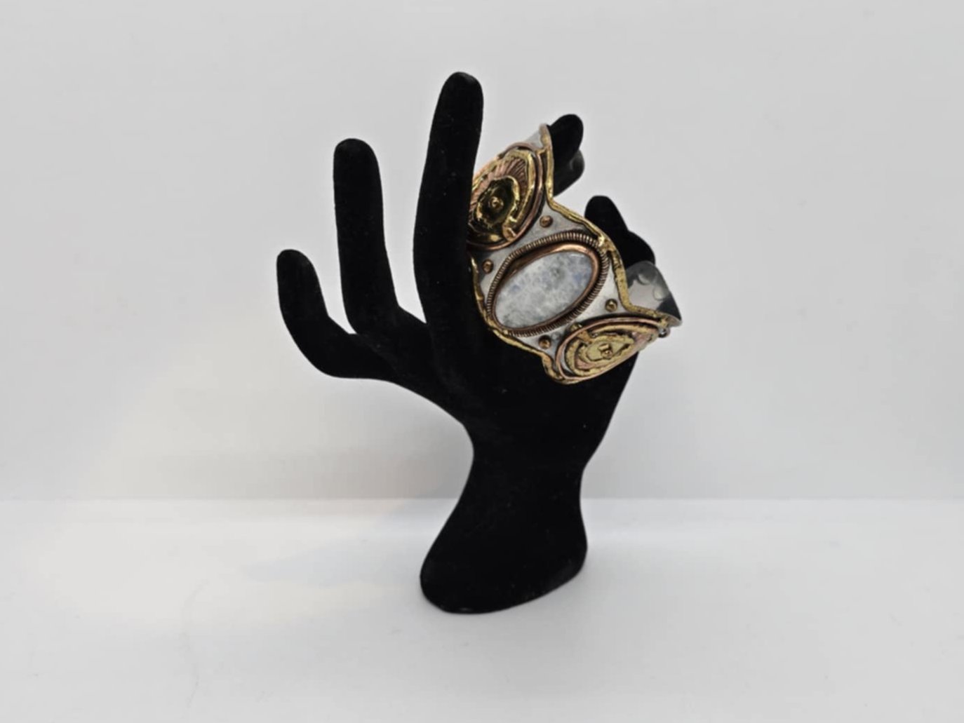 Opal Like Stone Cuff Bracelet (sku8970e)