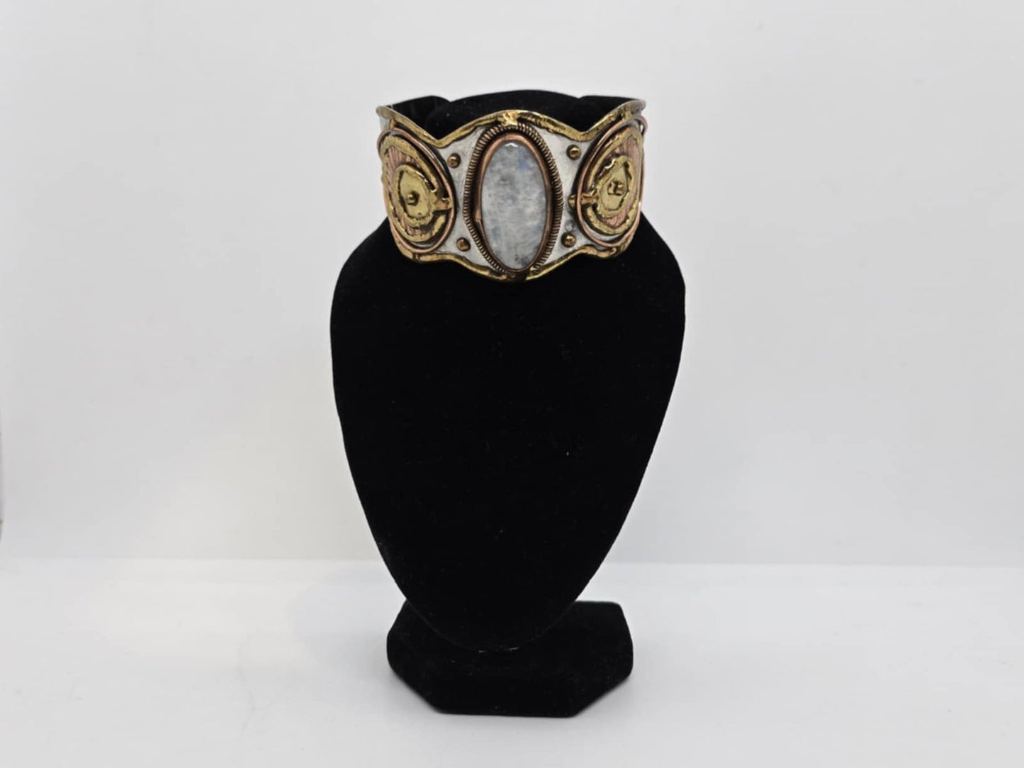 Opal Like Stone Cuff Bracelet (sku8970e)