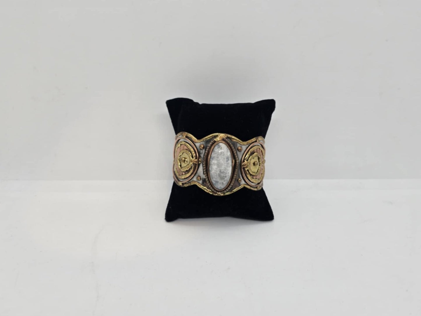 Opal Like Stone Cuff Bracelet (sku8970e)