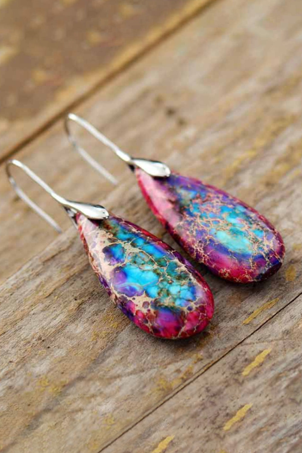Handmade Teardrop Shape Natural Stone Dangle Earrings (Rally)