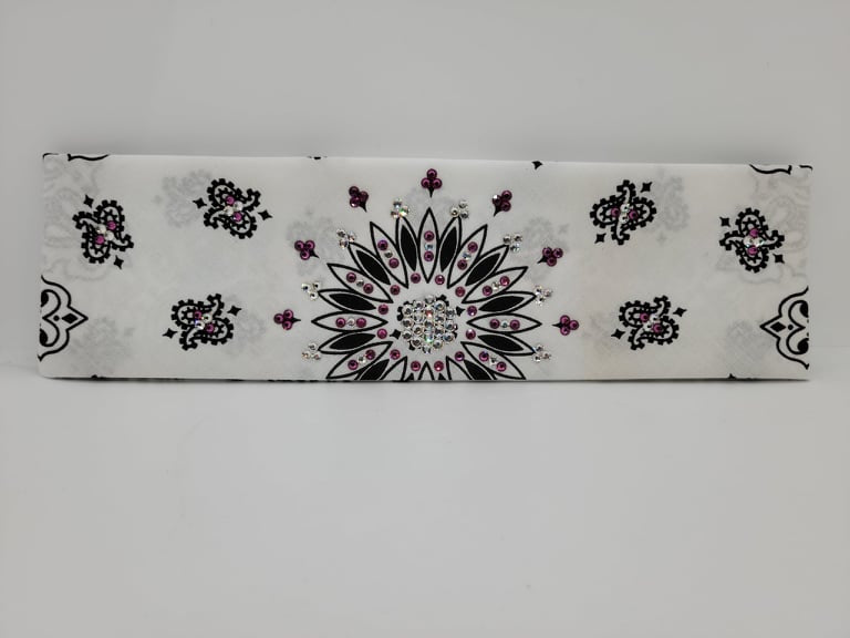 White Paisley Bandana with Fuchsia and Diamond Clear Austrian Crystals (Sku2021)