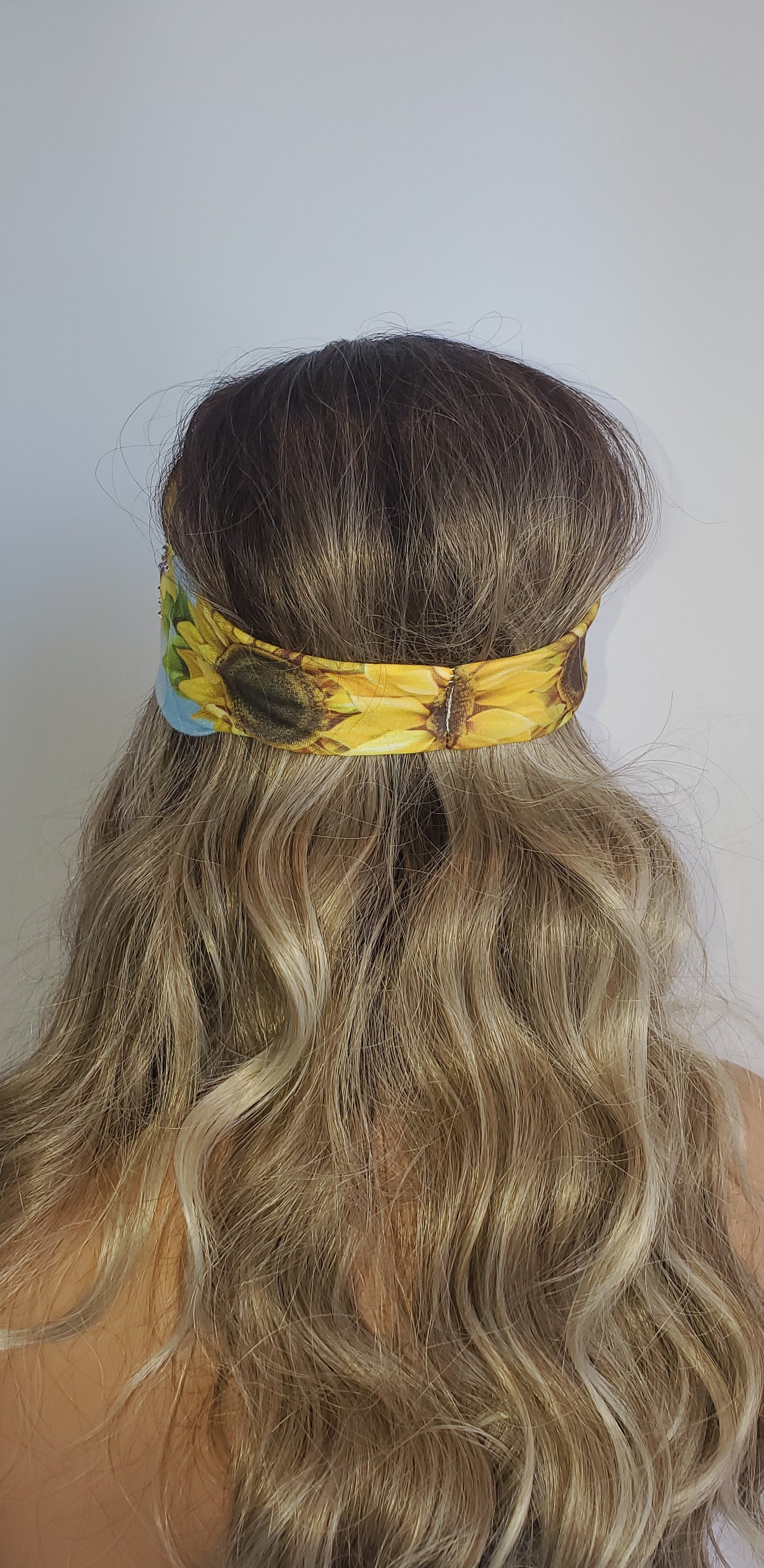 Stretchy Headband Sunflower Design with Aurora Borealis Crystals (Sku5134)