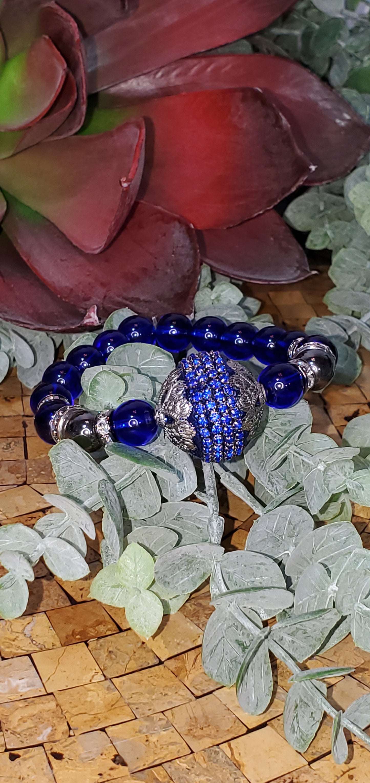 STUNNING Blue Glass Beaded Bracelet (Sku8361)