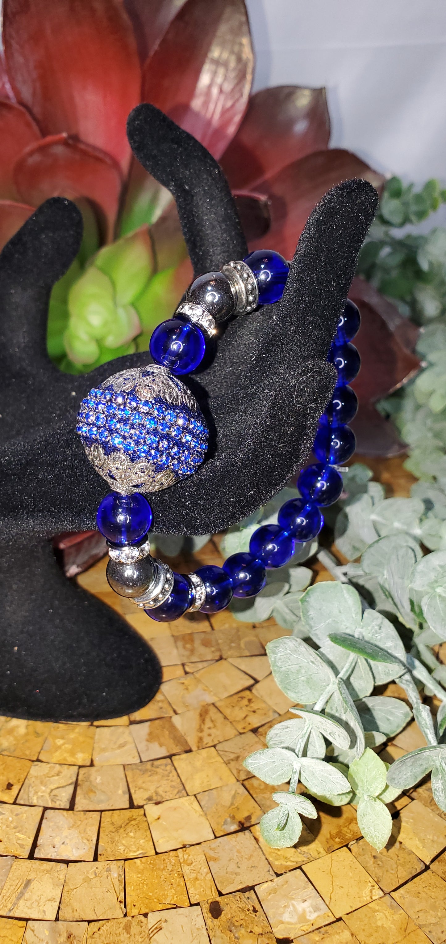 STUNNING Blue Glass Beaded Bracelet (Sku8361)