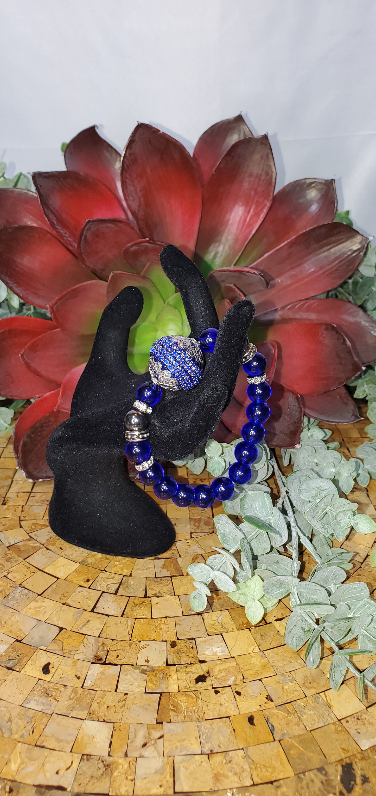 STUNNING Blue Glass Beaded Bracelet (Sku8361)