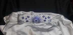 LeeAnnette White Paisley with Blue and Diamond Clear Austrian Crystals (Sku4085)
