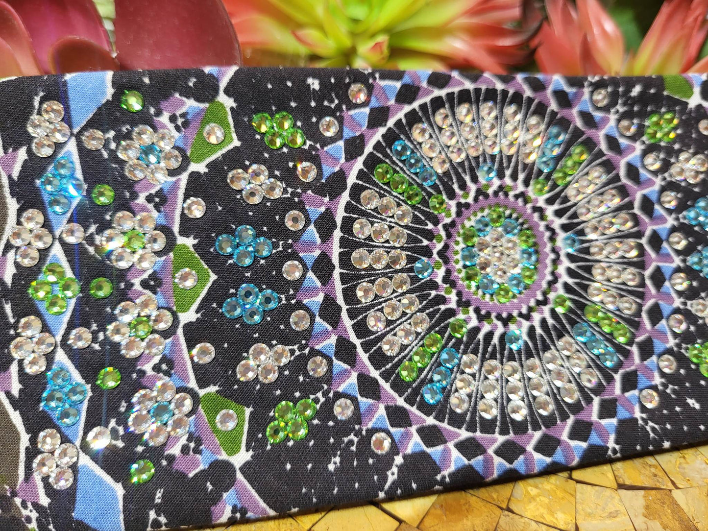 LeeAnnette Green Kaleidoscope with Light Blue, Light Green and Diamond Clear Austrian Crystals (Sku4094)