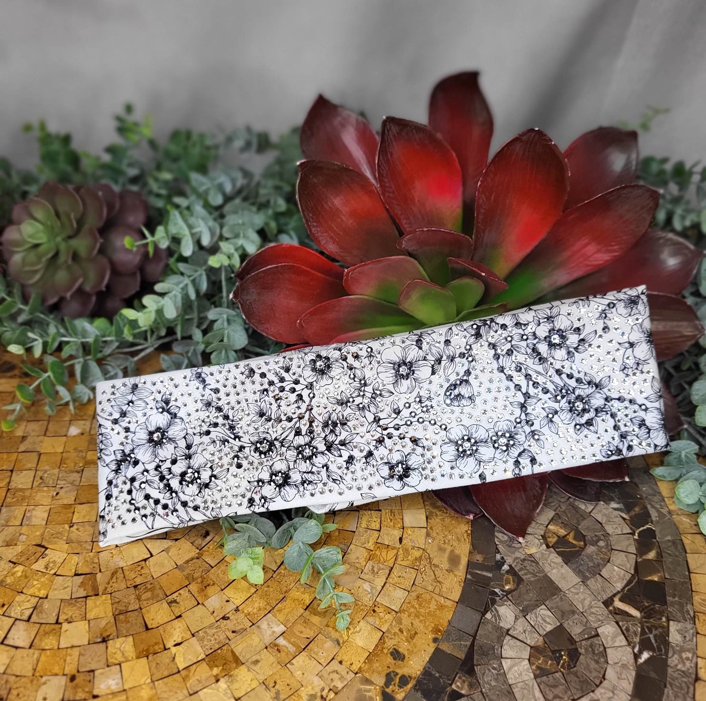Super LeeAnnette Black and White Flowers with Black and Diamond Clear Austrian Crystals (sku4260)