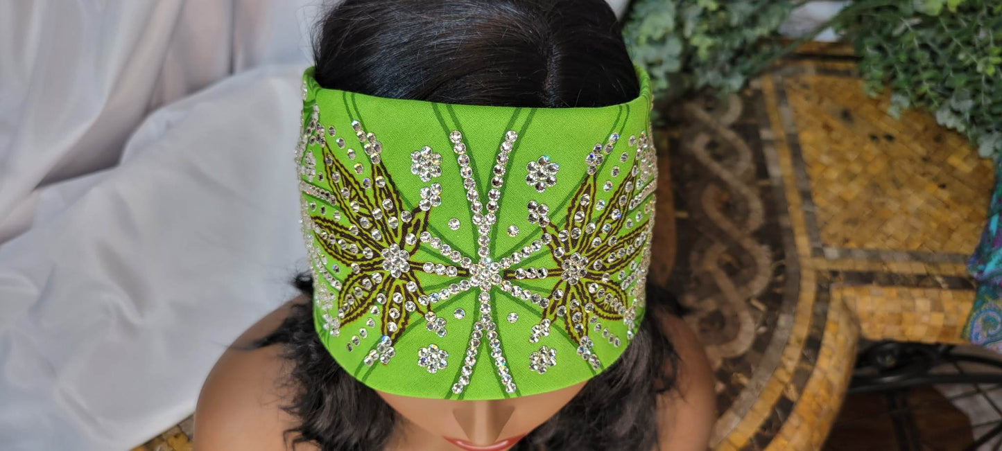 Super LeeAnnette Hemp Leaves with Diamond Clear Austrian Crystals (Sku4530)