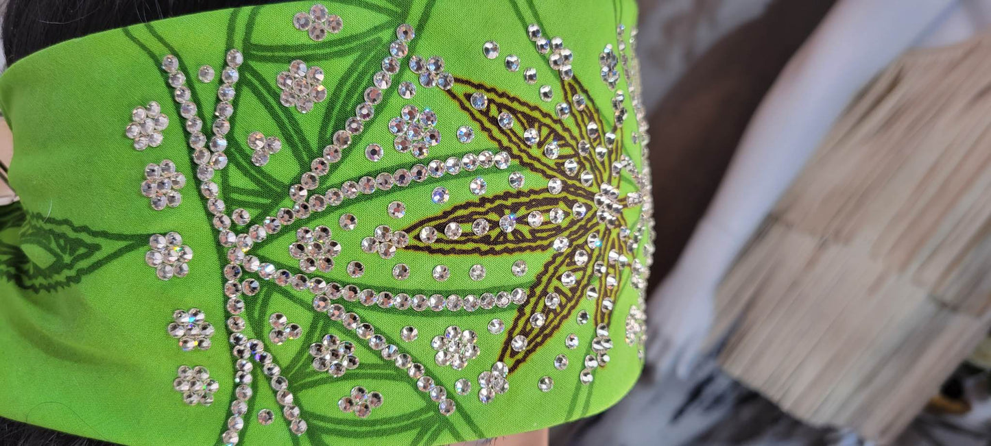 Super LeeAnnette Hemp Leaves with Diamond Clear Austrian Crystals (Sku4530)