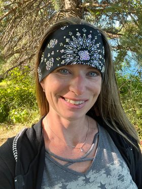 LeeAnnette Black Paisley Bandana with Black and Aurora Borealis Austrian Crystals (Sku4910)