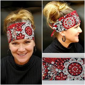 LeeAnnette Red and Black Flowers with Red, Black and Diamond Clear Austrian Crystals (Sku4920)