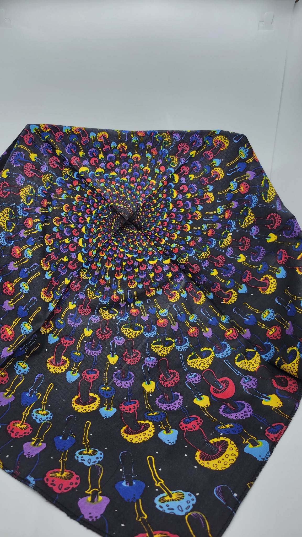 Plain Spiral Shroom Bandana (Sku8242)
