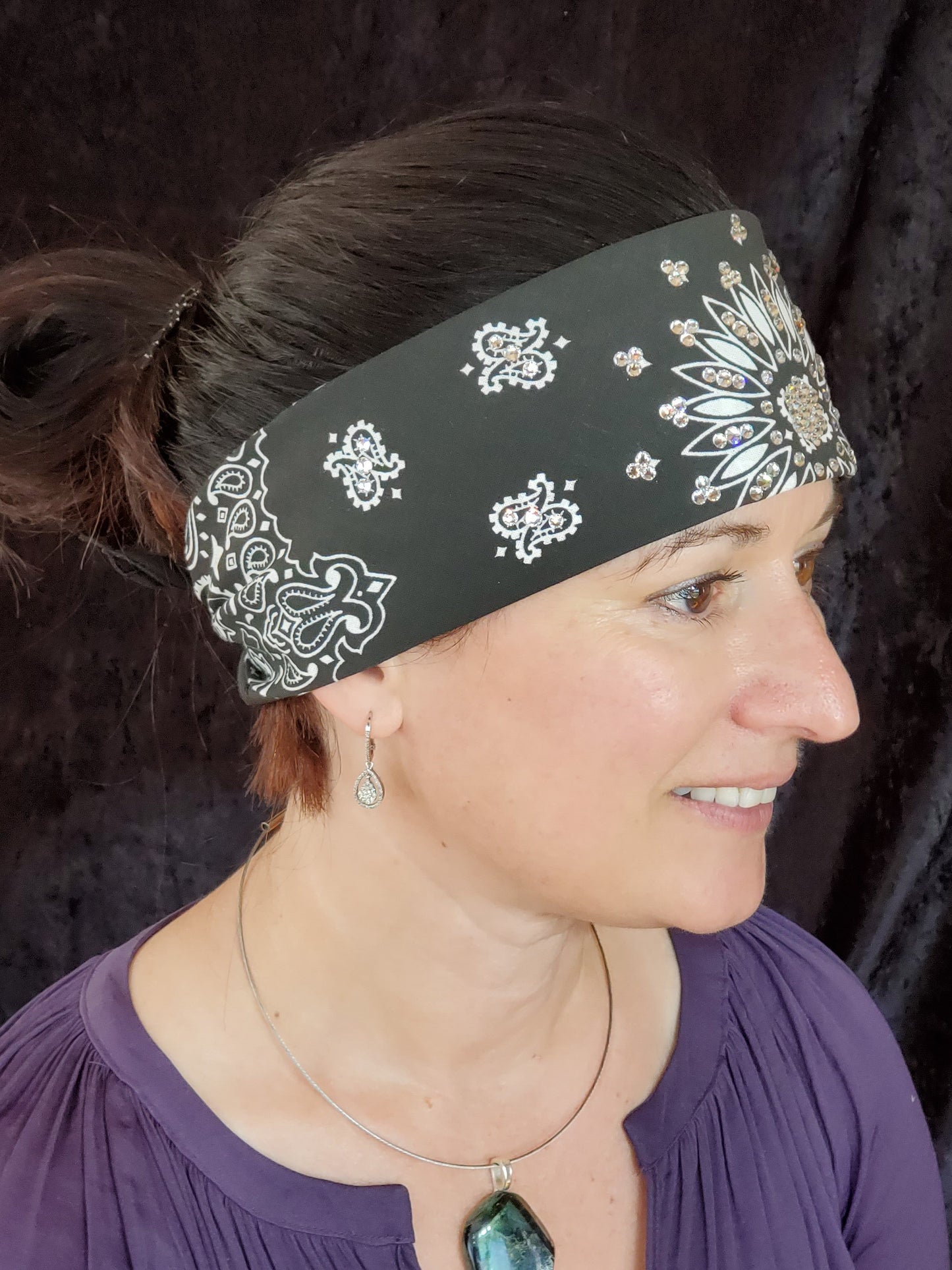 Black Paisley Bandana with Diamond Clear Austrian Crystals (Sku1916)