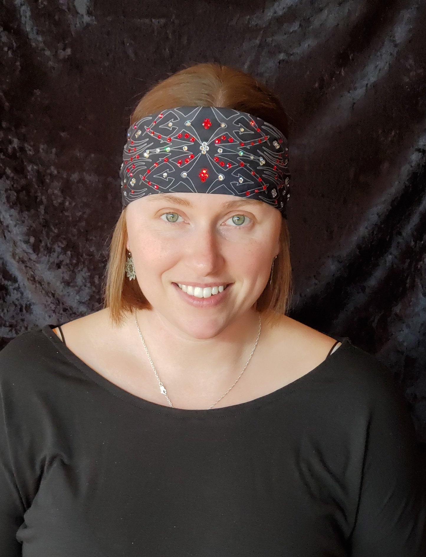 Tribal Bandana with Red and Clear Austrian Crystals (Sku1671)
