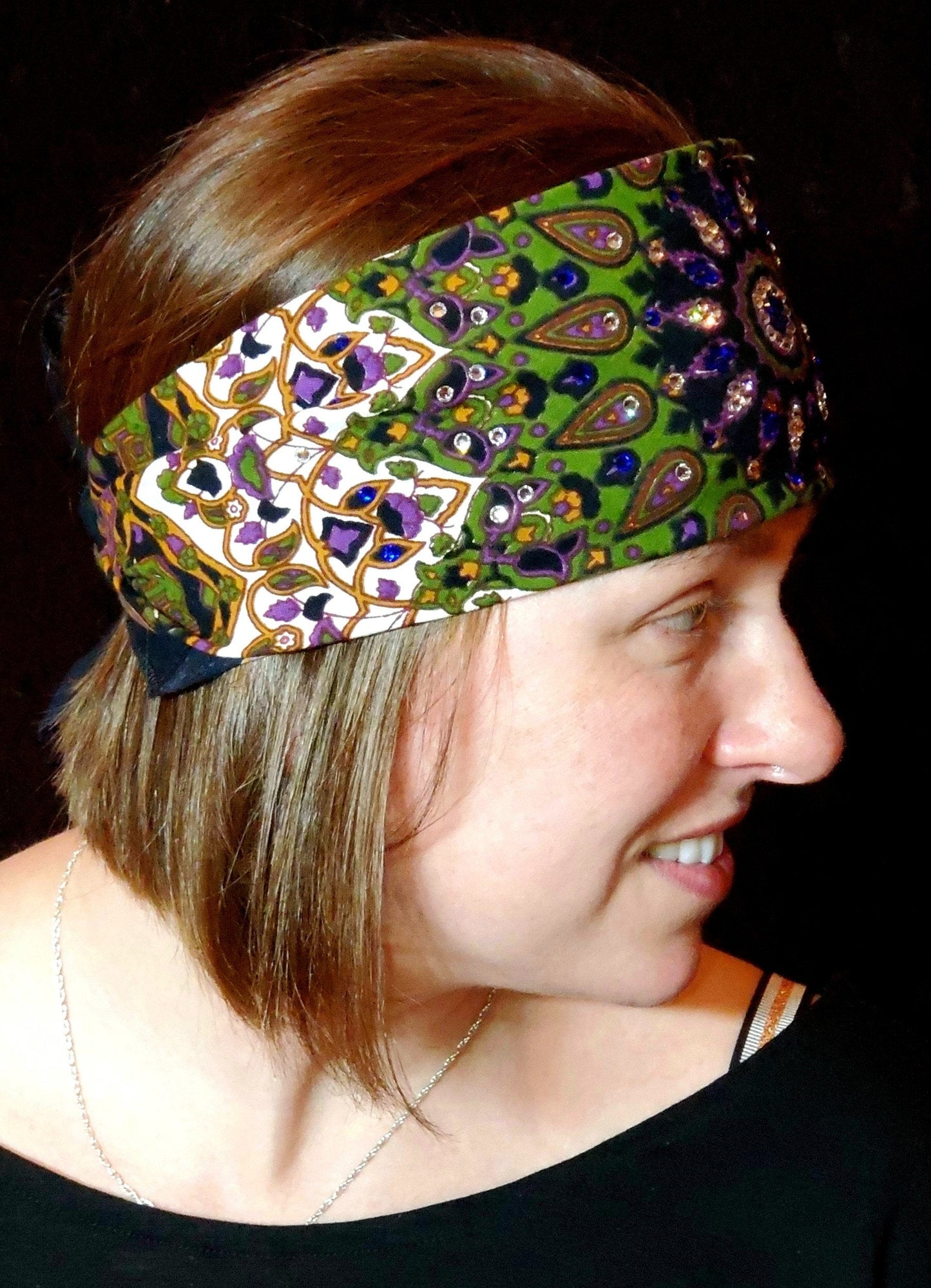 Green Indian with Blue and Diamond Clear Swarovski Crystals (Sku1304)