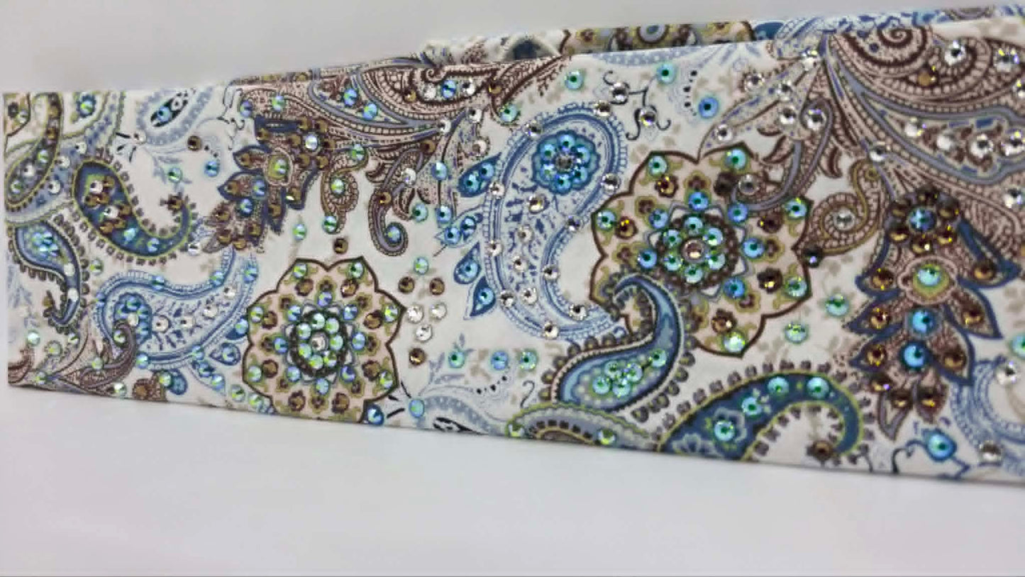 LeeAnnette Blue Flowers Bandana with Peridot Shimmer, Blue Shimmer, Brown and Diamond Clear Austrian Crystals (L40264)