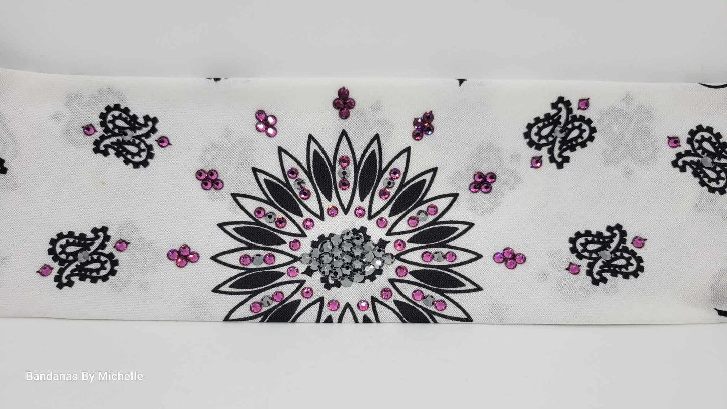 White Paisley with Black and Fuchsia Austrian Crystals (Sku2020)