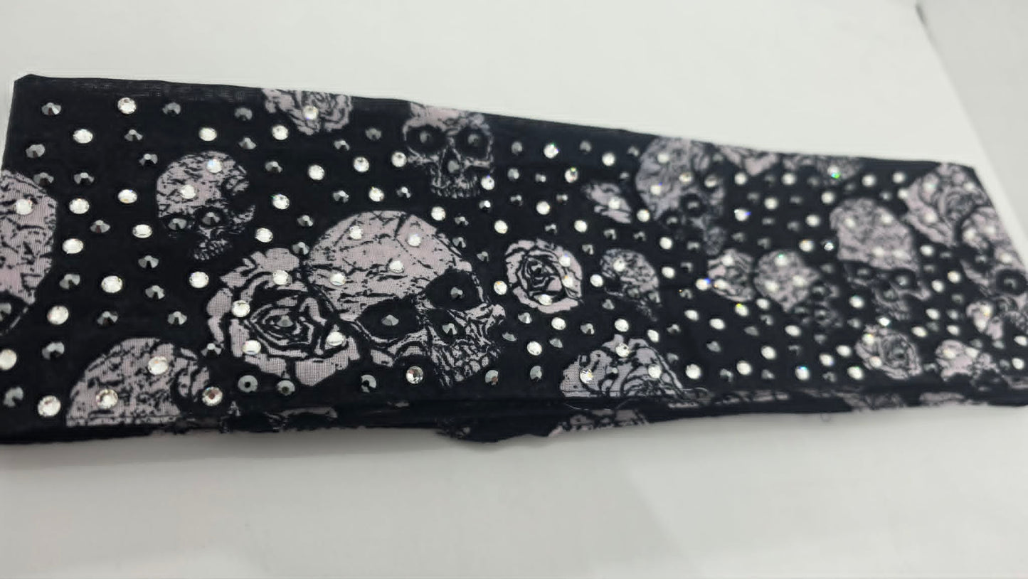 Long Skull and Roses Strip with Black and Clear Austrian Crystals (LS30011)