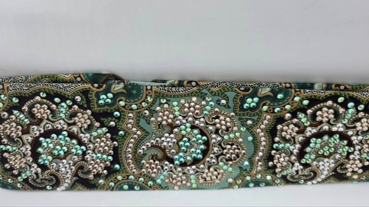 Super LeeAnnette Royal Green Bandana with Peridot Shimmer, Honey and Diamond Clear Austrian Crystals (S48162)