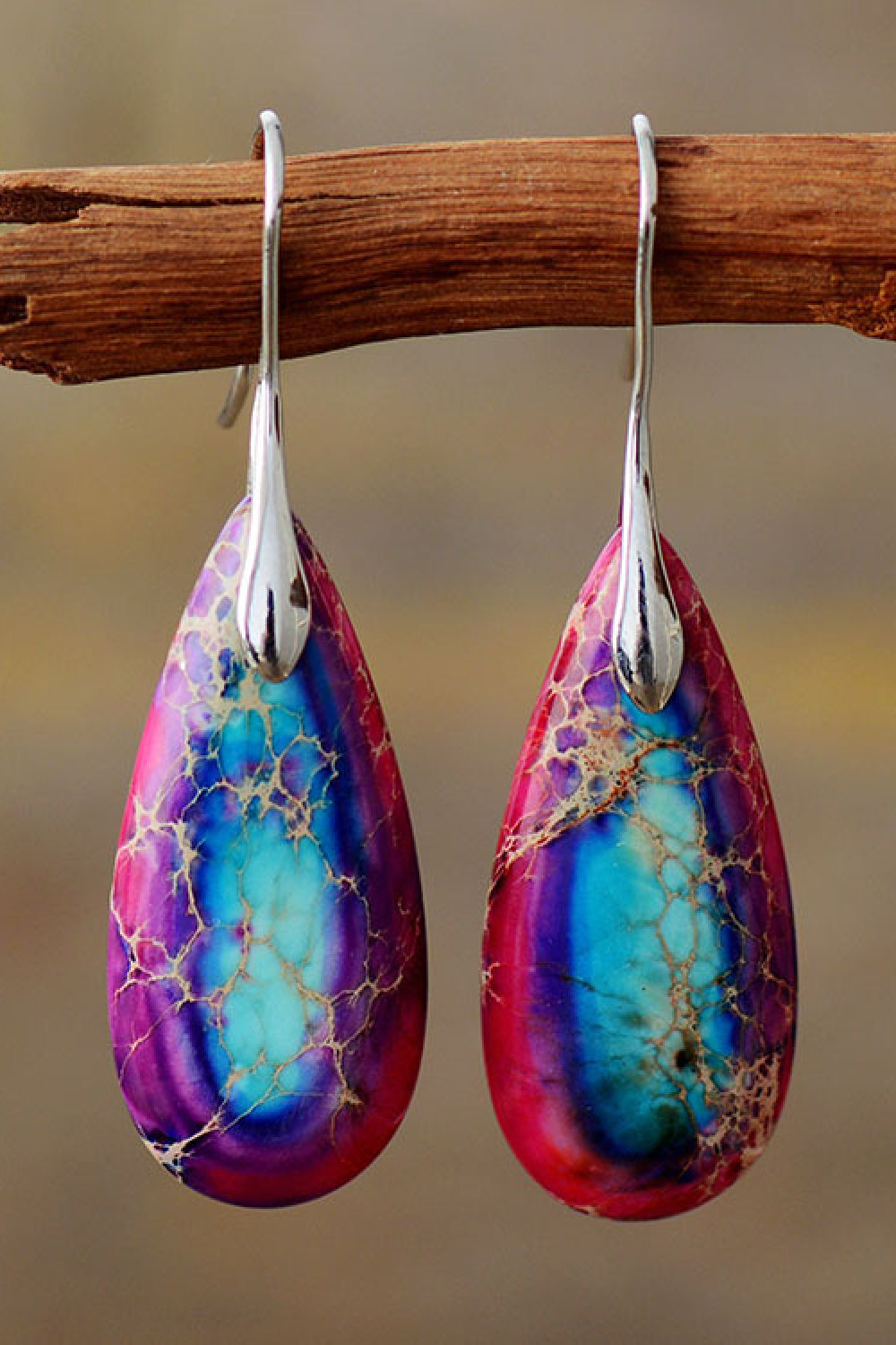 Handmade Teardrop Shape Natural Stone Dangle Earrings (Rally)