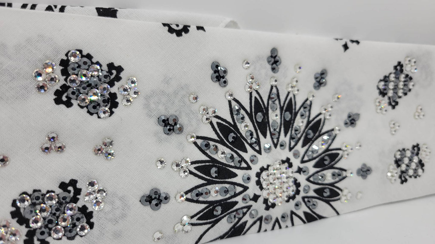 LeeAnnette White Paisley with Black and Diamond Clear Austrian Crystals (sku4281)
