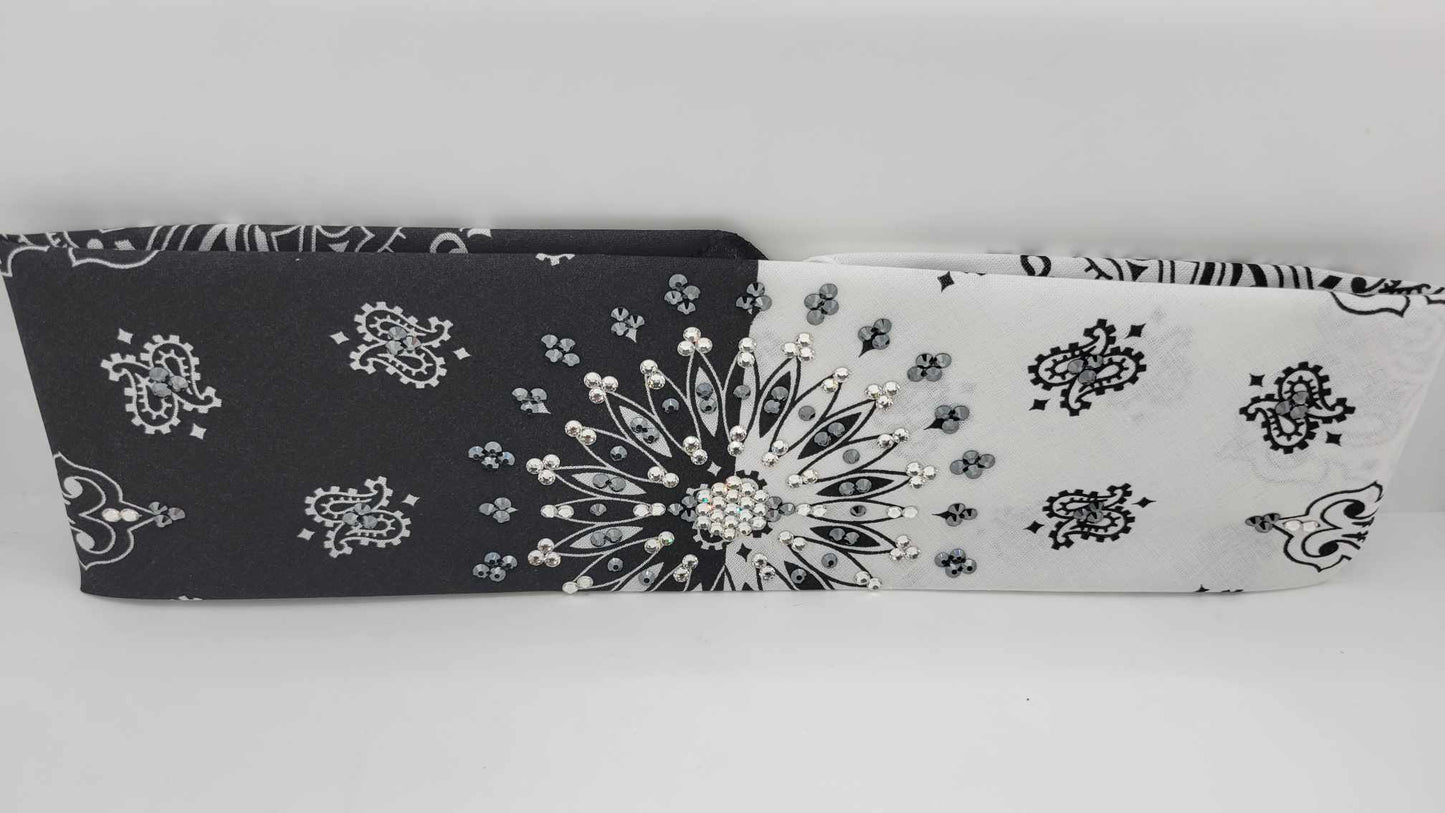 EXTRA BLING - Black and White Paisley with Black and Diamond Austrian Crystals (Sku4335)