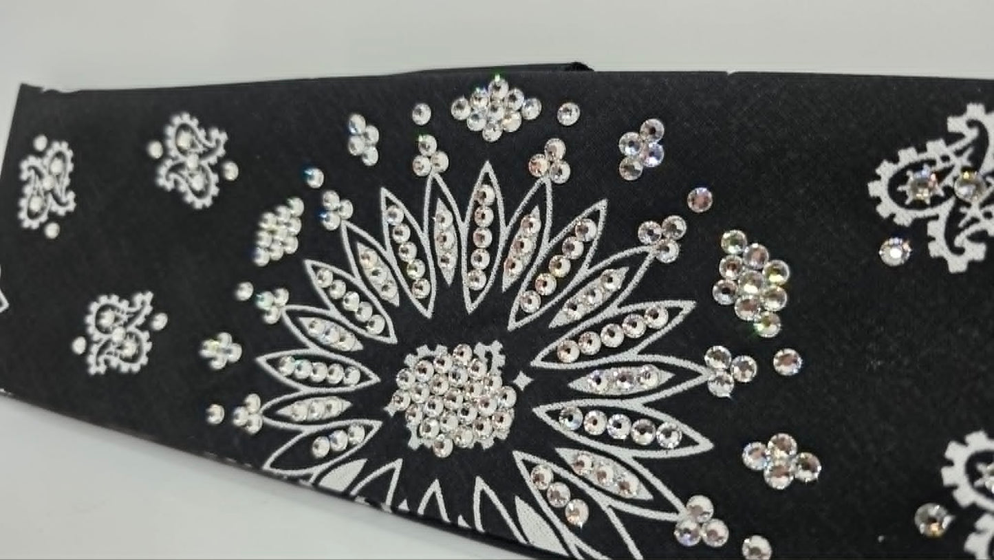 Black Paisley Bandana with Diamond Clear Austrian Crystals (E60138)