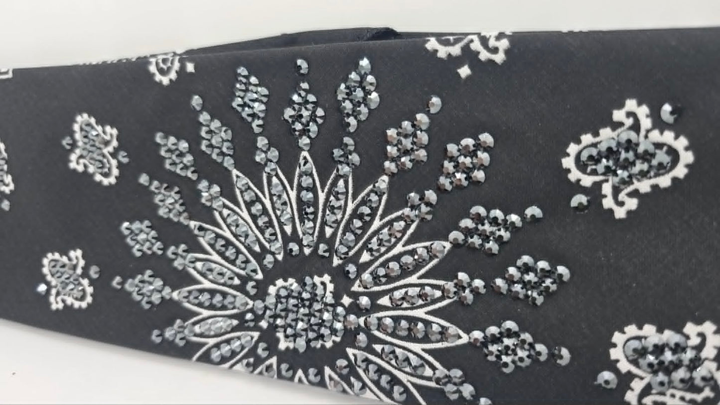LeeAnnette Black Paisley Bandana with Black Austrian Crystals (L40248)