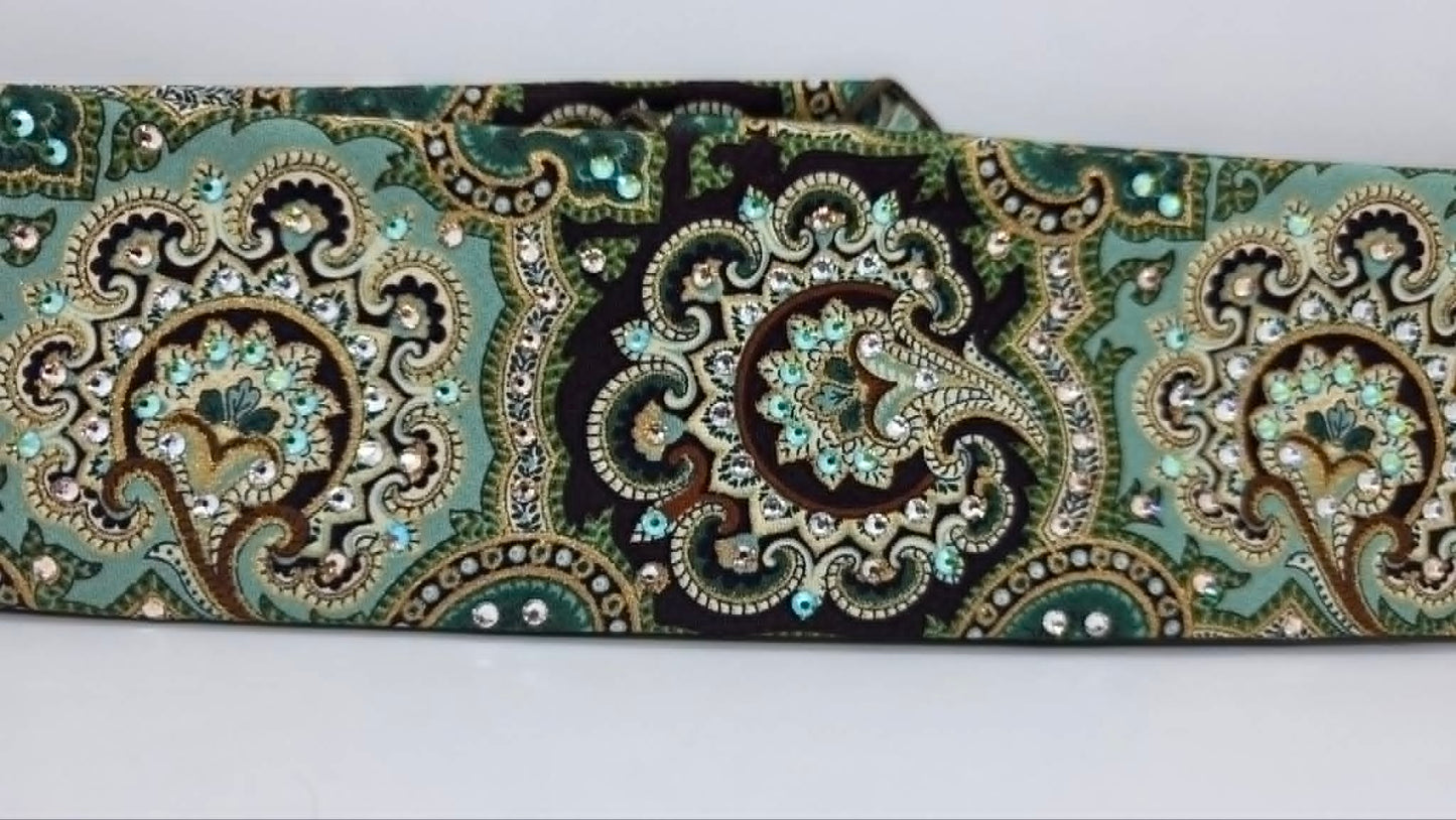 Royal Green Bandana with Peridot Shimmer, Honey and Diamond Clear Austrian Crystals (E60148)
