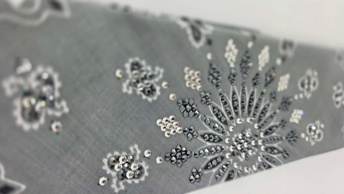 LeeAnnette Silver Paisley Bandana with Black and Diamond Clear Austrian Crystals (L40275)