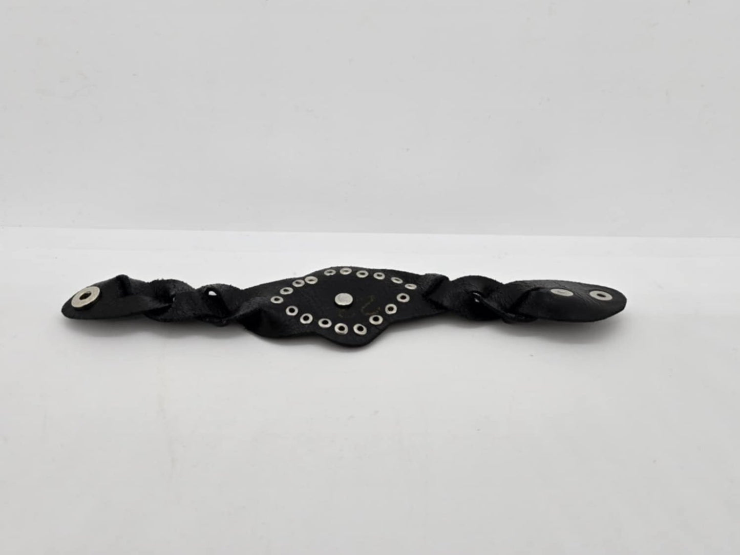 UNISEX Black Leather Large Maltese Cross Snap Bracelet (sku8320)