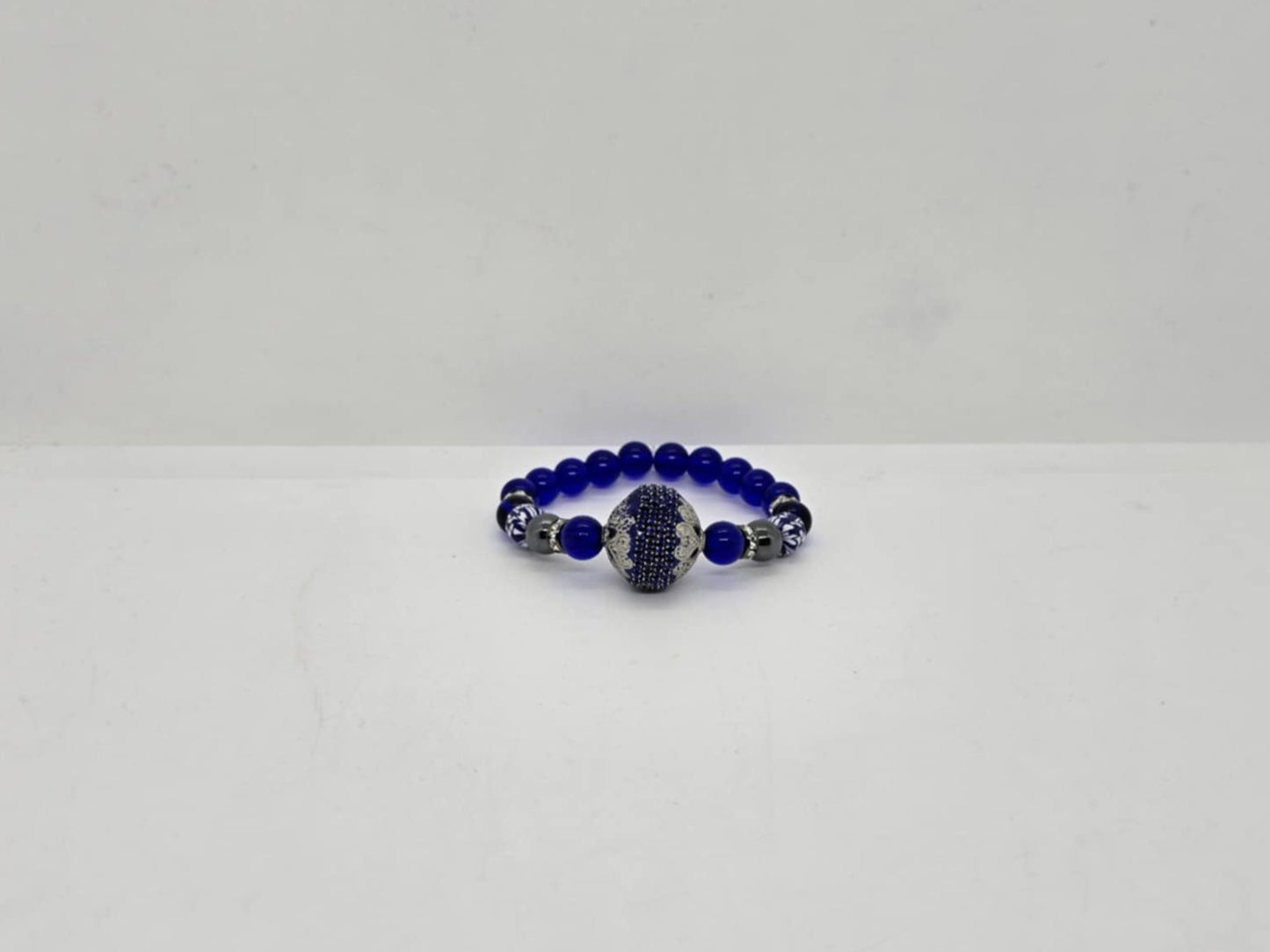 STUNNING Blue Glass Beaded Bracelet (Sku8361)